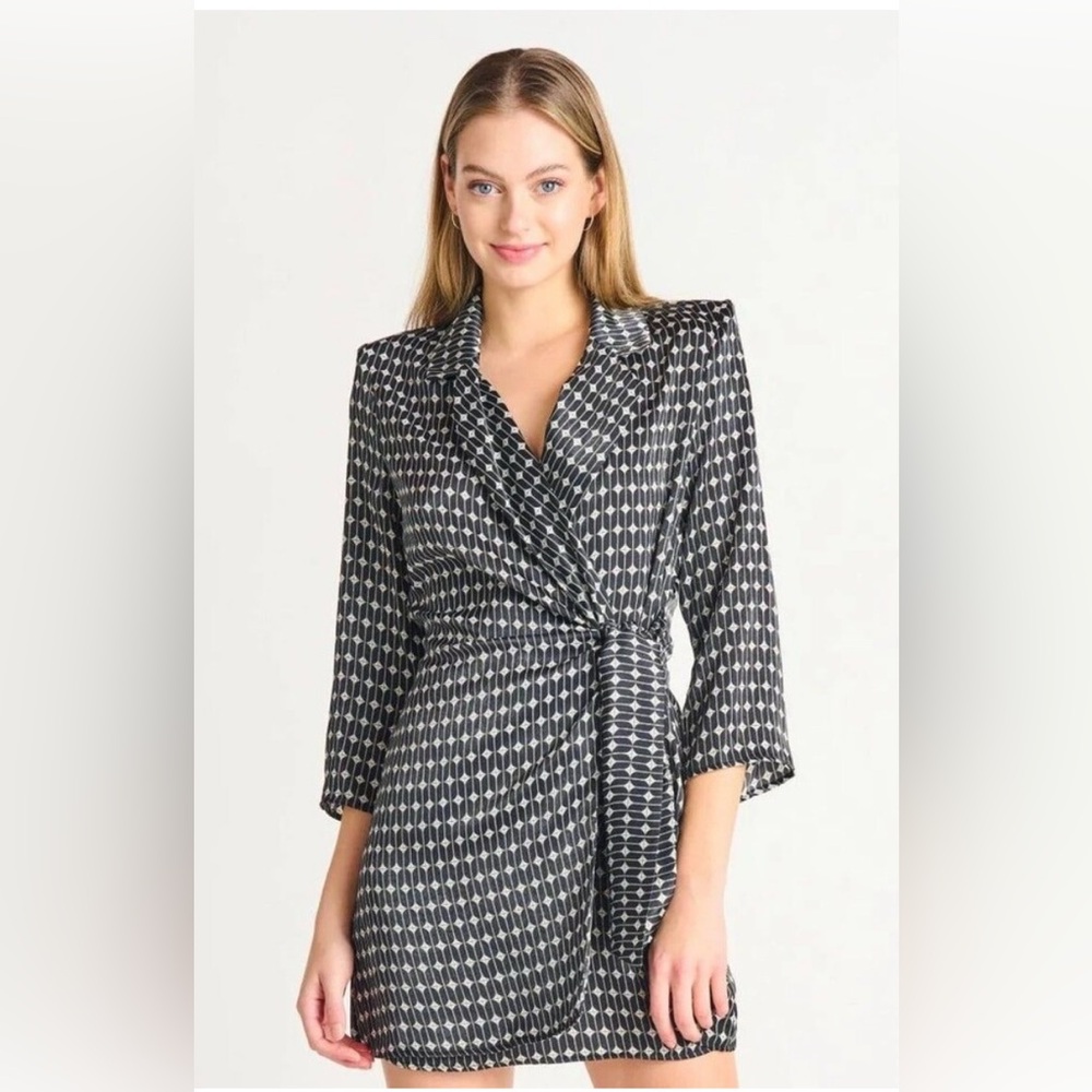 ✨ Zara Women's Black and White Geometric wrap Dress
